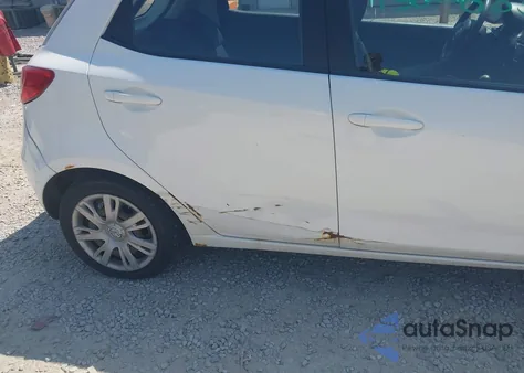 2014 Mazda Mazda2 Sport z USA, uszkodzony, nr VIN JM1DE1KZ4E0183897